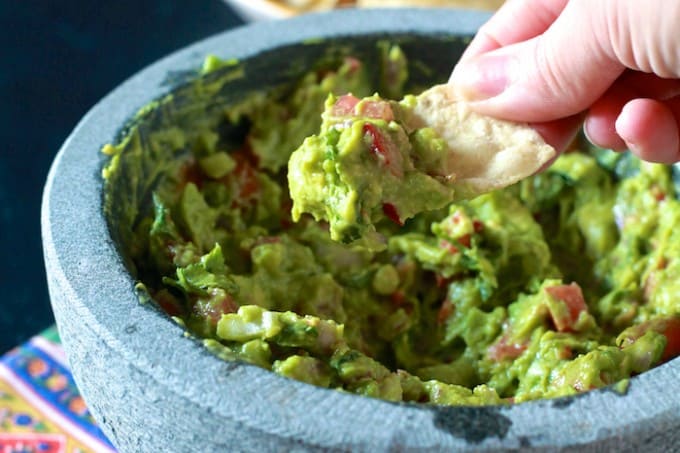 How to season a grant mortar and pestle & guacamole - TheNoshery.com
