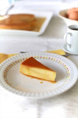 Flan de Queso | TheNoshery.com - @thenoshery