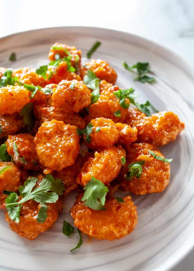 Copycat Bonefish Grill Bang Bang Shrimp | Crispy panko bread shrimp tossed in a spicy and creamy bang bang sauce. Save the drive and make bang bang at home.