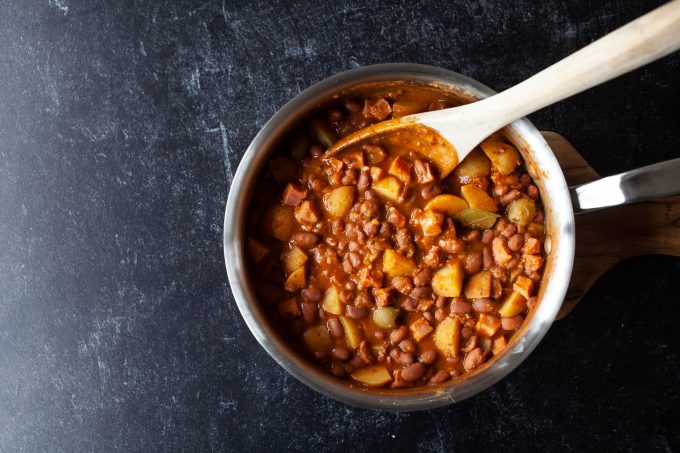 Habichuelas Guisadas (Puerto Rican Stewed Beans) | The Noshery