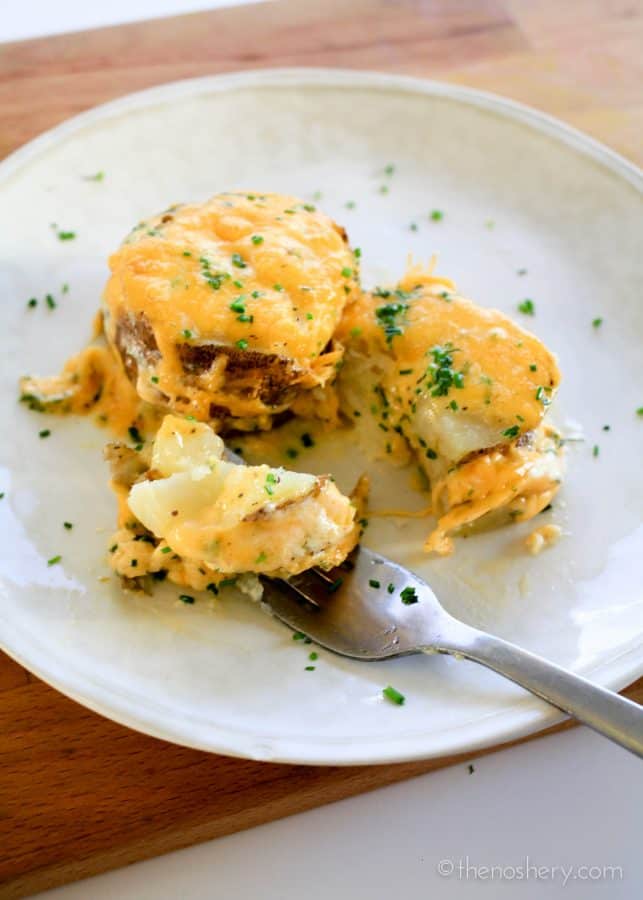 Individual Scalloped Potatoes | TheNoshery.com 