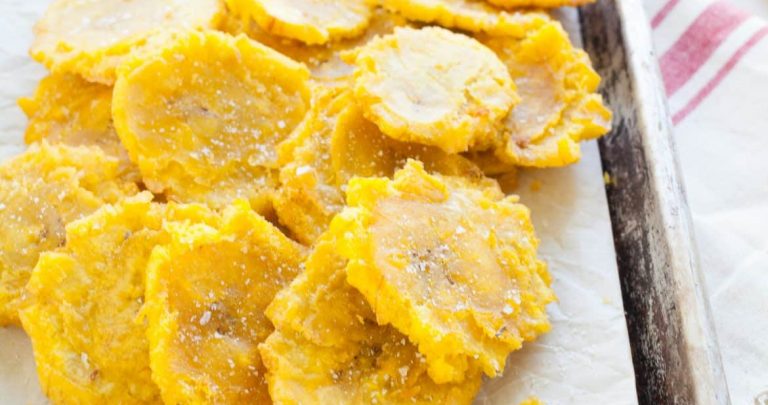 Tostones (Twice Fried Plantains) | TheNoshery.com