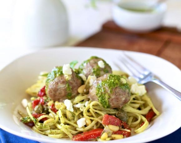 Lamb Meatballs & Mint Pesto Pasta. It's Greek spaghetti & meatballs | TheNoshery.com - @thenoshery