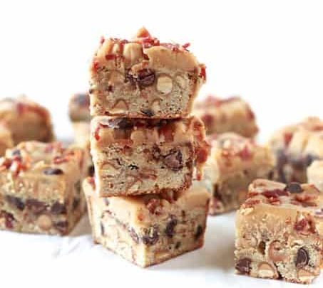 Elvis Blondies | TheNoshery.com