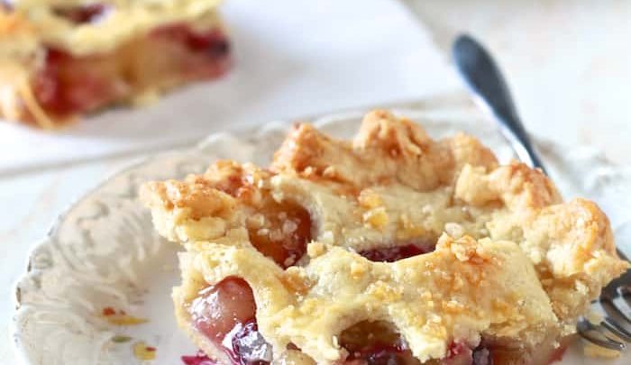 Apple Blueberry Slab Pie with Ginger Crust - TheNoshery.com