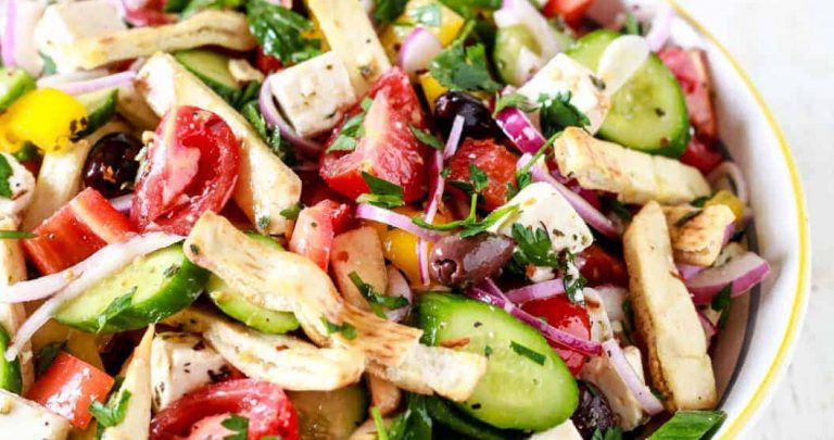 Mediterranean Panzanella Salad - TheNoshery.com