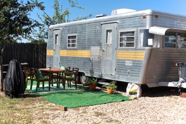 Little Camper Home Tour | Come and see a tour of our small camper home. See how we optimized our small space and made it home. | TheNoshery.com - @thenoshery #dreamsmallproject