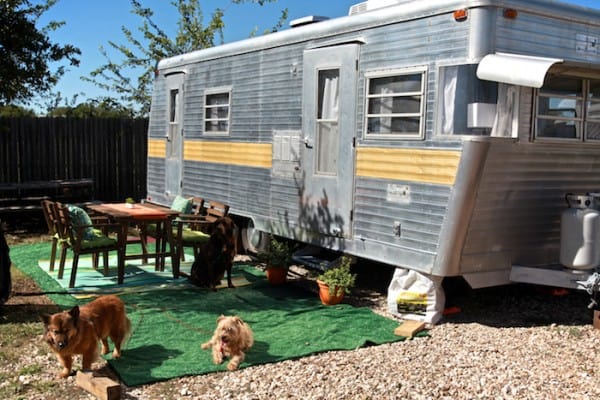 Little Camper Home Tour | Come and see a tour of our small camper home. See how we optimized our small space and made it home. | TheNoshery.com - @thenoshery #dreamsmallproject