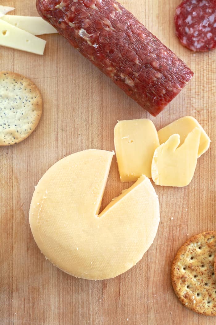 Tips on a great cheese board and wine pairing. @ALDIUSA #InTheALDIKitchen