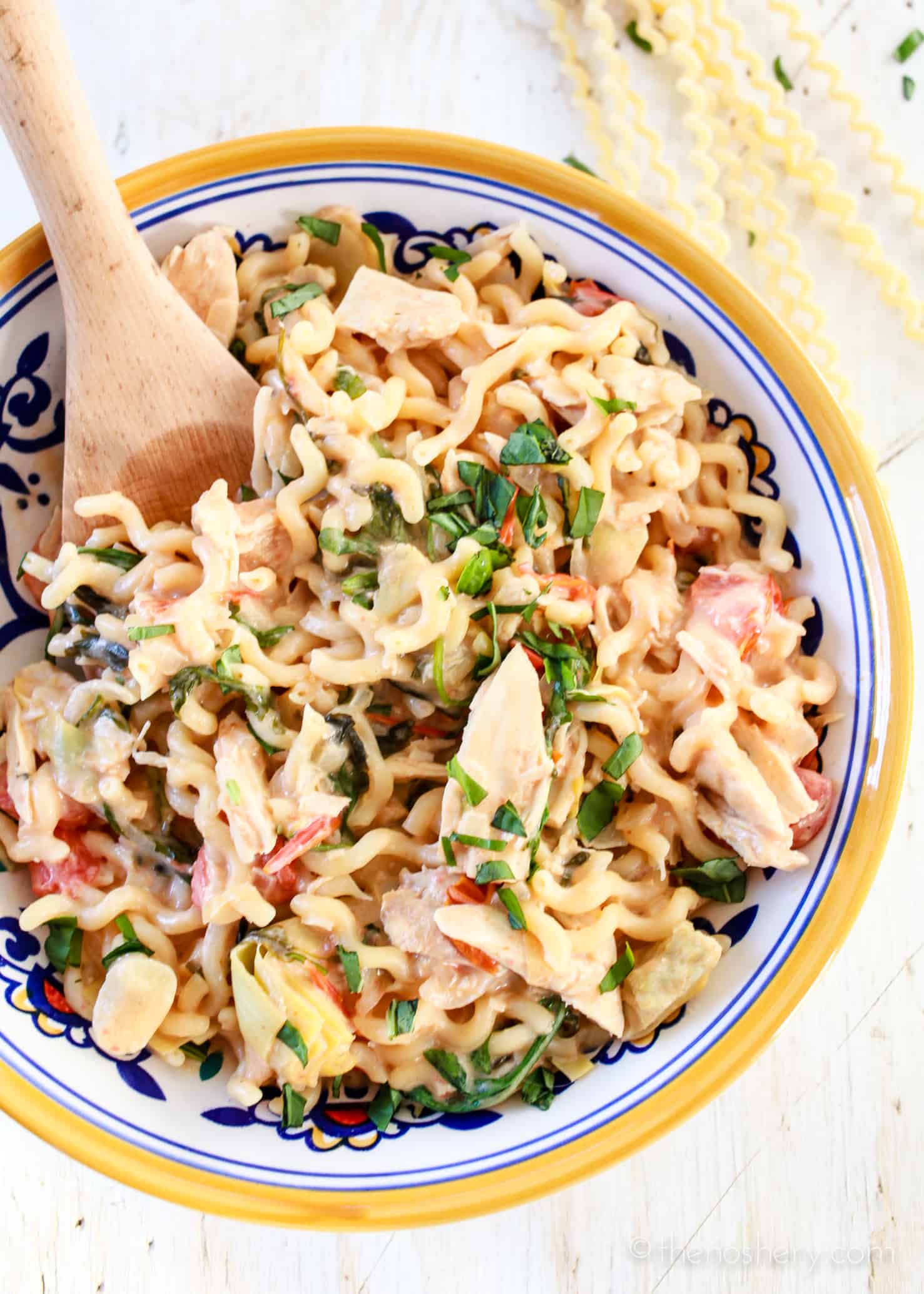 Easy Dinner | Creamy Chicken Artichoke One Pot Pasta