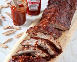 Spicy BBQ Oven Smoked Ribs | Hot and spicy baby back ribs smoked in the oven. Perfect for game day! | TheNoshery.com - @thenoshery