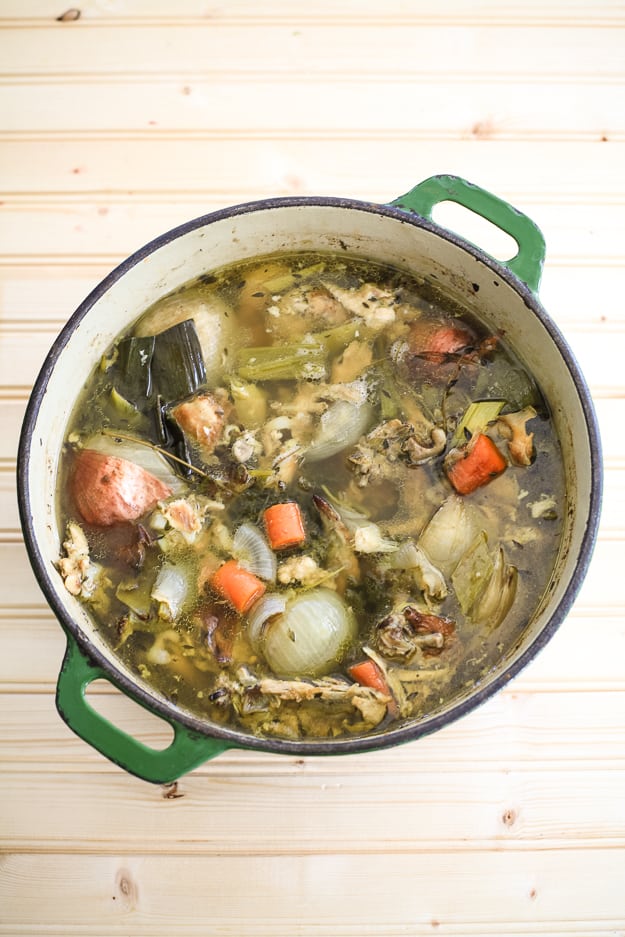 Homemade Chicken Stock | TheNoshery.com - @TheNoshery