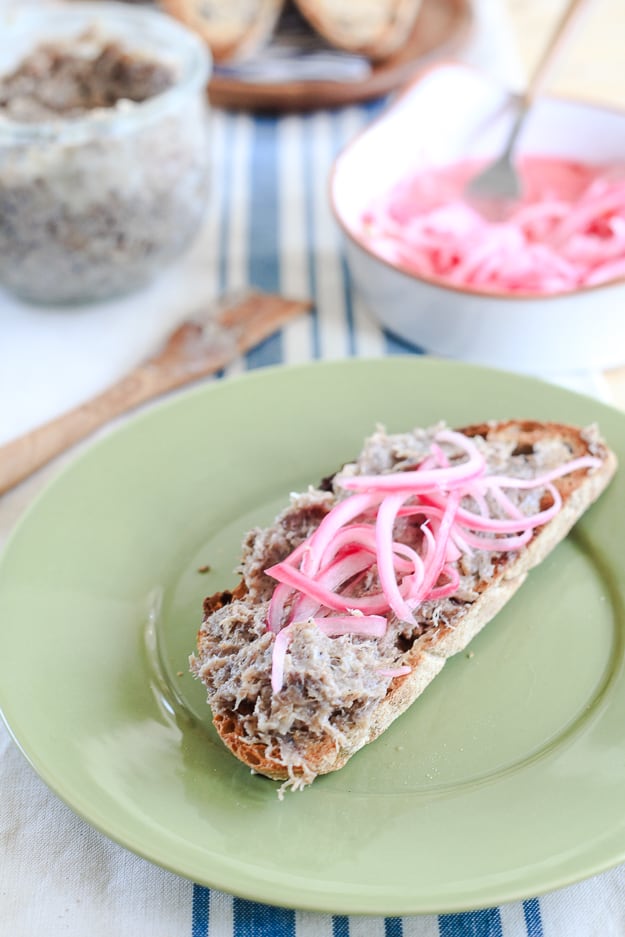 Pork Rillettes | Easy to make pork pate. | TheNoshery.com - @TheNoshery