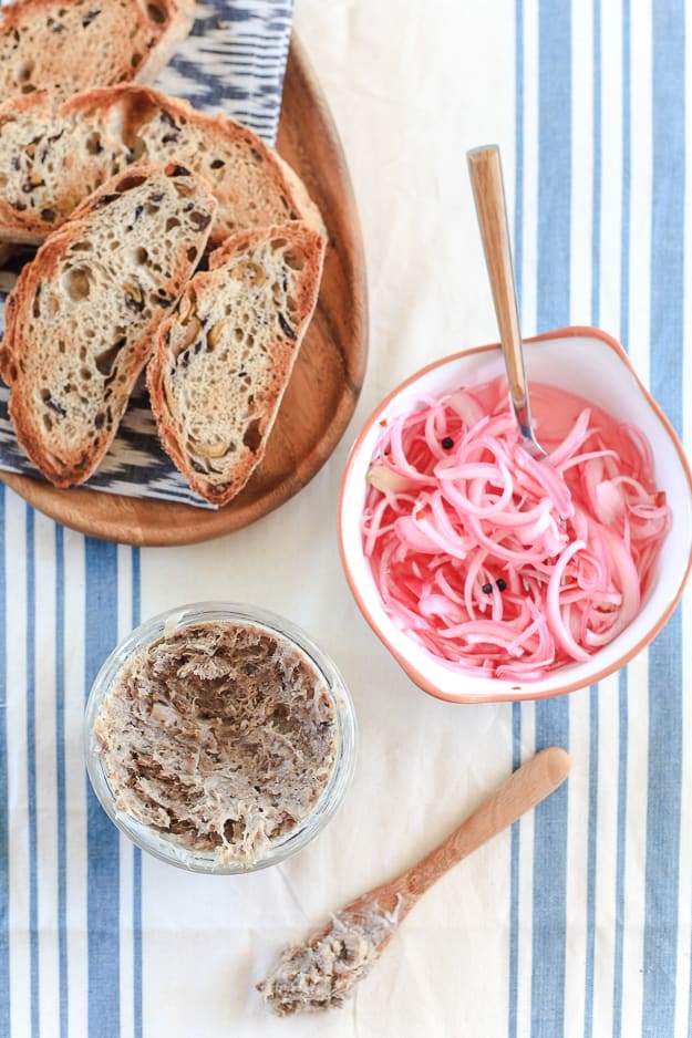 Pork Rillettes | Easy to make pork pate. | TheNoshery.com - @TheNoshery