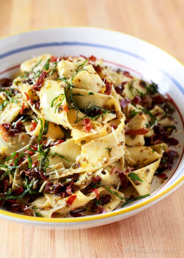 Pappardelle with Black Olive Tapenade, Sundried Tomatoes & Crispy Prosciutto | The Noshery