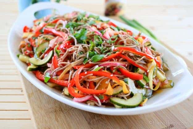 Cold Soba Noodle Salad with Teriyaki Dressing | TheNoshery.com - @TheNoshery #KikkomanSaborLBC