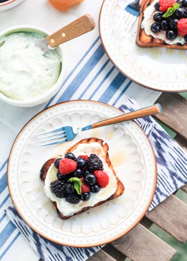 Grilled Brioche with Mixed Berry and Vanilla Ricotta Cheese Dessert | The Noshery