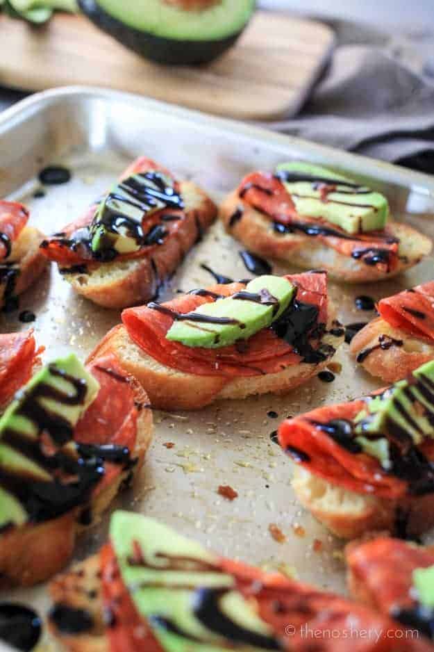 Avocado and Chorizo Toasts with Balsamic Glaze | The Noshery