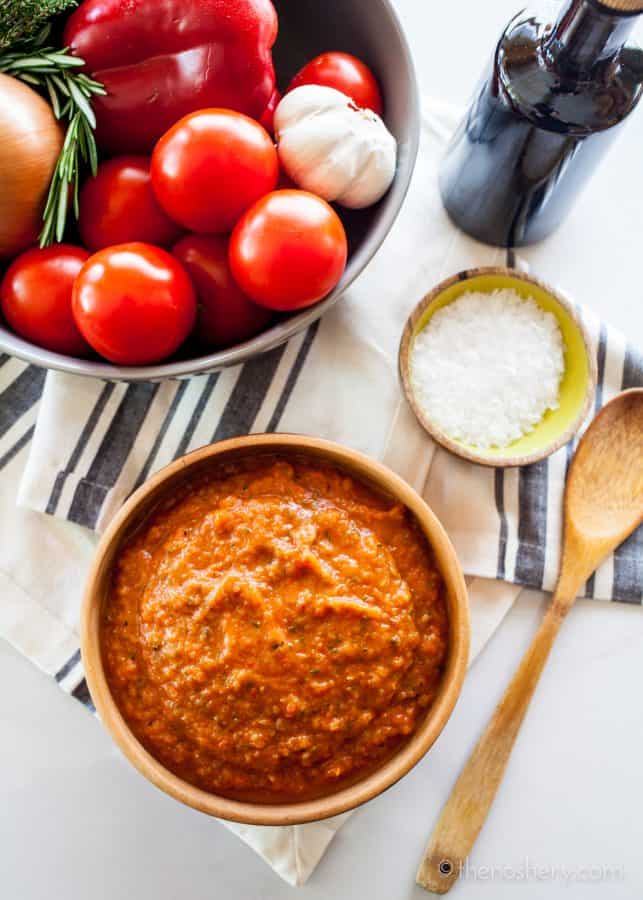 Roasted Tomato and Vegetable Pasta Sauce | TheNoshery.com