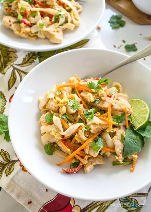 Light Thai Peanut Noodles with Chicken | TheNoshery.com