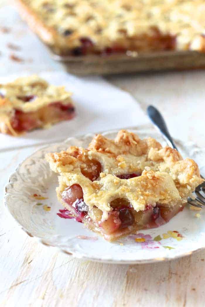 Apple Blueberry Slab Pie with Ginger Crust