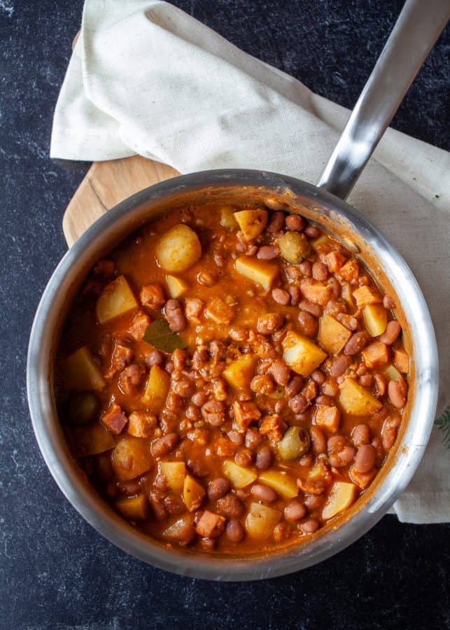 Habichuelas Guisadas (Puerto Rican Stewed Beans) | The Noshery