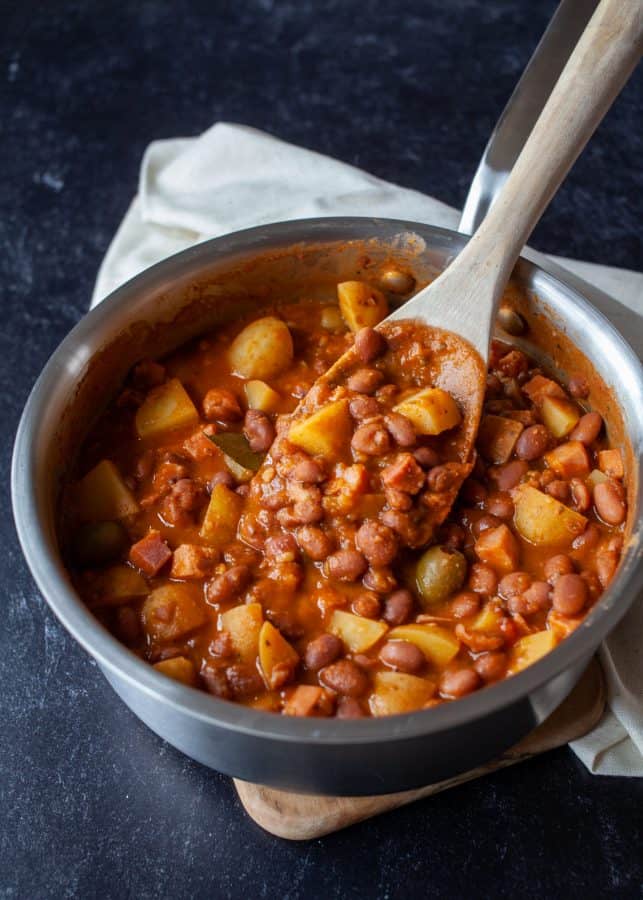 Habichuelas Guisadas (Puerto Rican Stewed Beans) | The Noshery