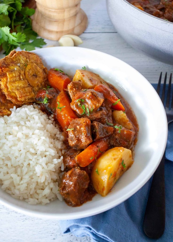 Puerto Rican Stewed Beef Tongue (Lengua de Res Guisada) - The Noshery